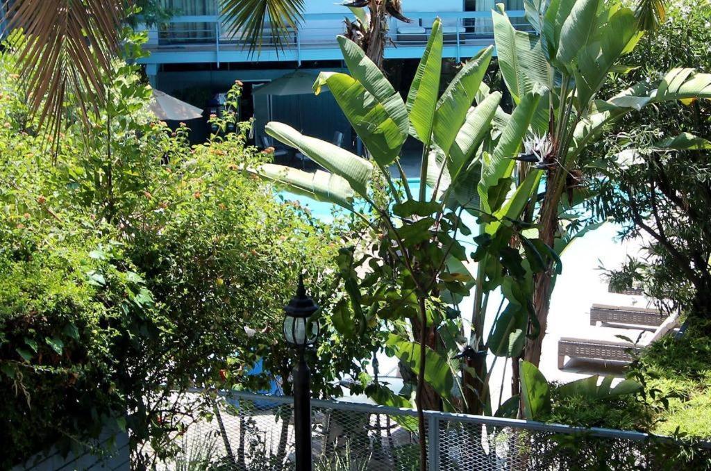 Hotel Highland Gardens Los Angeles
